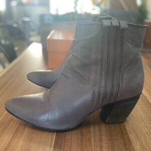 Miz Mooz Alice Booties 38